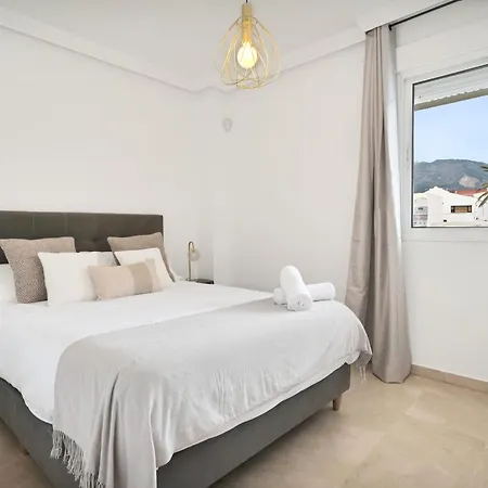 Beachfront - Exclusivo En Primera Linea De Playa * Marbella
