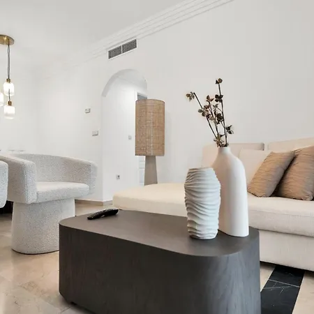 Beachfront - Exclusivo En Primera Linea De Playa Apartment Marbella